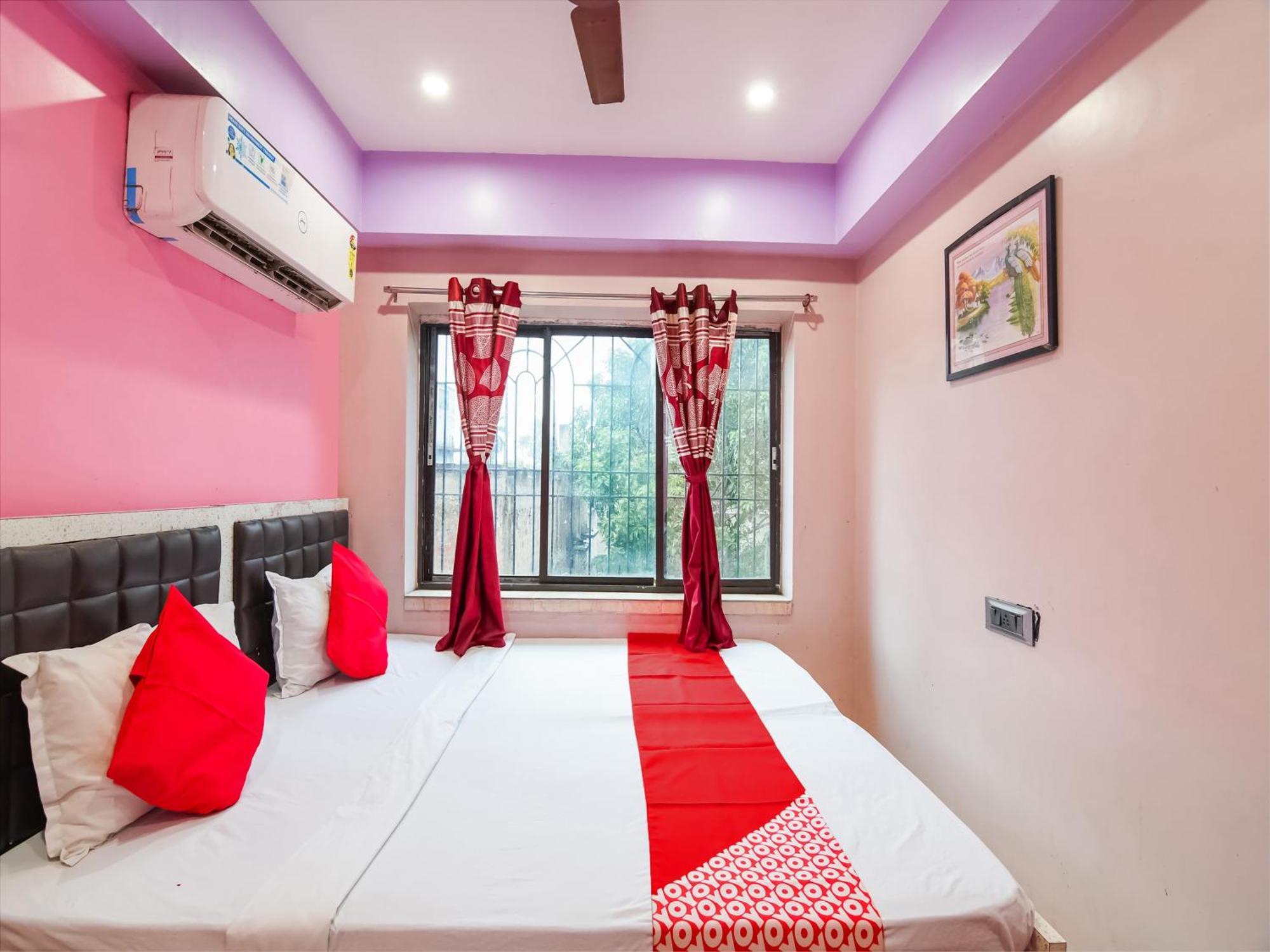Oyo Flagship Hotel Red Velvet Hugli-Chinsurah Bagian luar foto